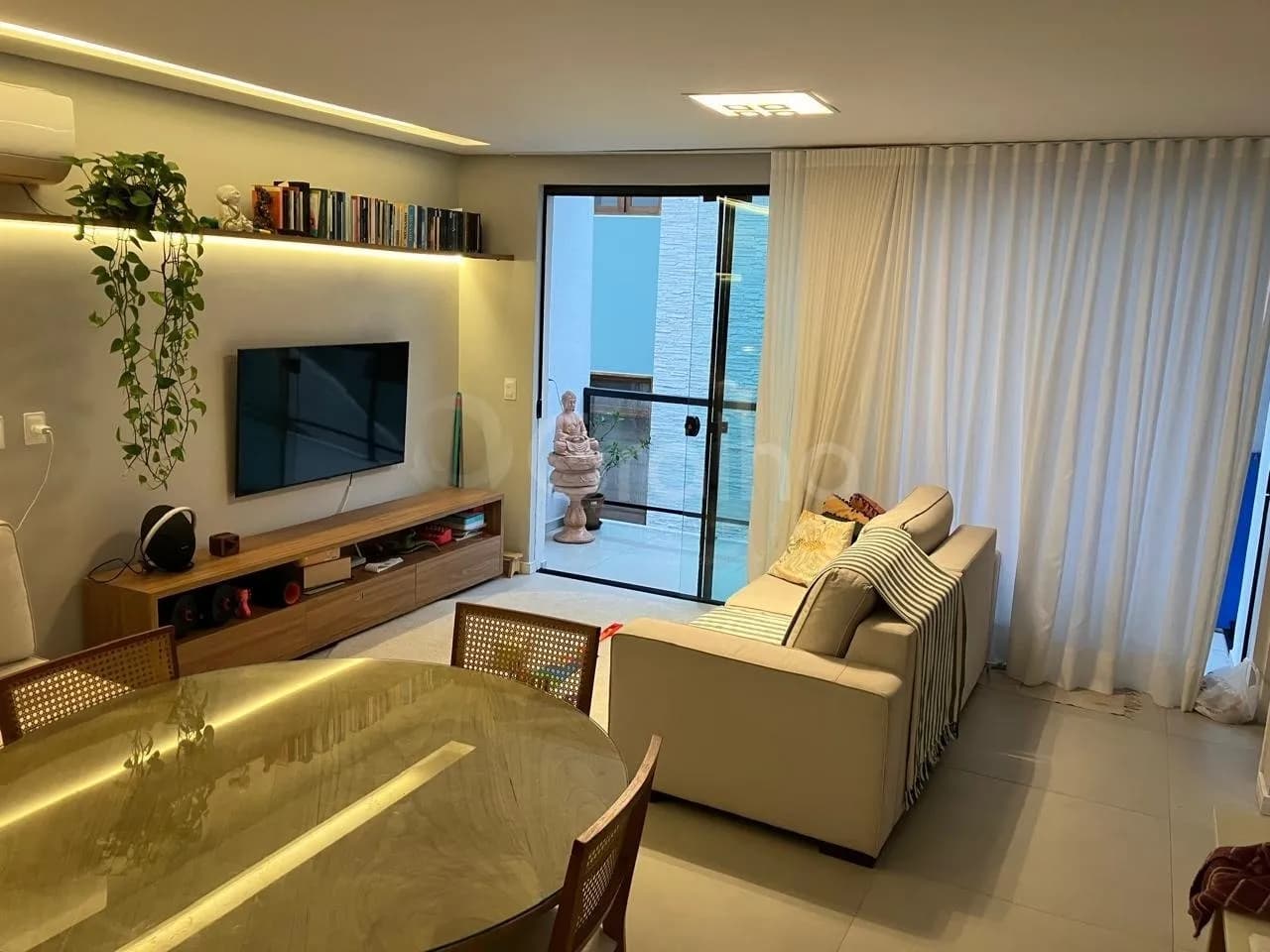 Casa para venda com 3 dormitórios em Rio Tavares com 183 m² — foto principal