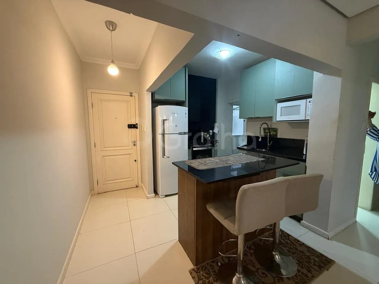 Apartamento para venda com 2 dormitórios em Centro com 68 m² — foto 2