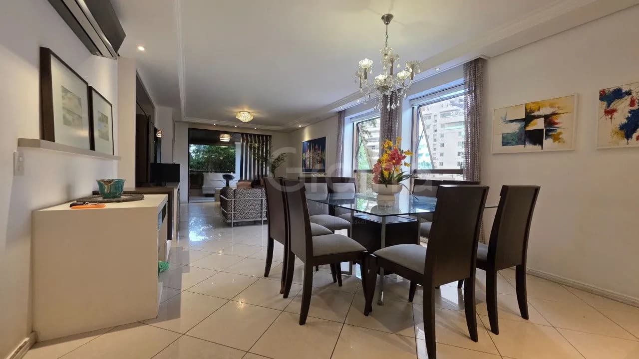 Apartamento para venda com 3 dormitórios em Agronômica com 180 m² — foto principal