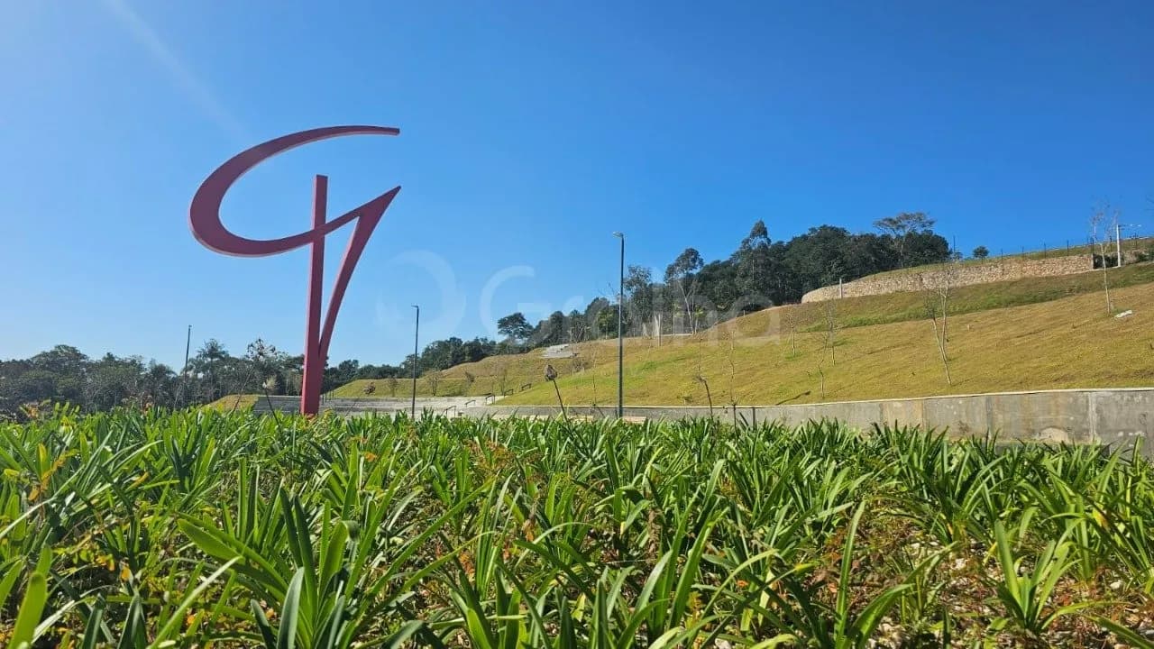 Terreno para venda em Pedra Branca com 360 m² — foto principal