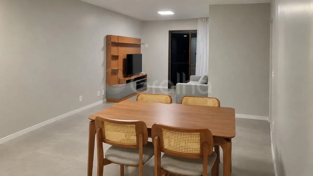 Apartamento para venda com 2 dormitórios em Centro com 69 m² — foto 3
