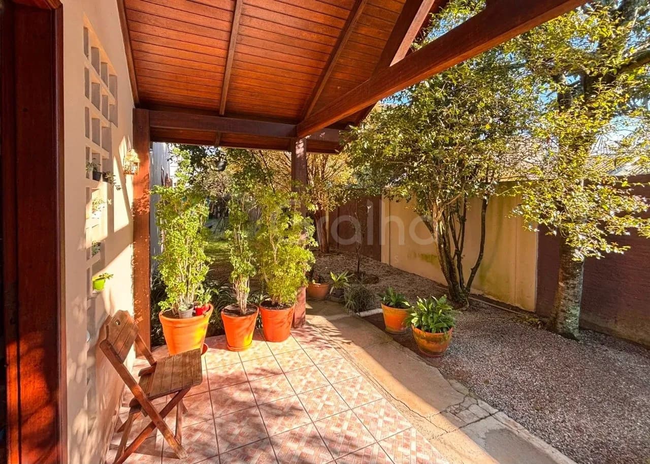 Casa para venda com 4 dormitórios em Campeche com 217 m² — foto 4