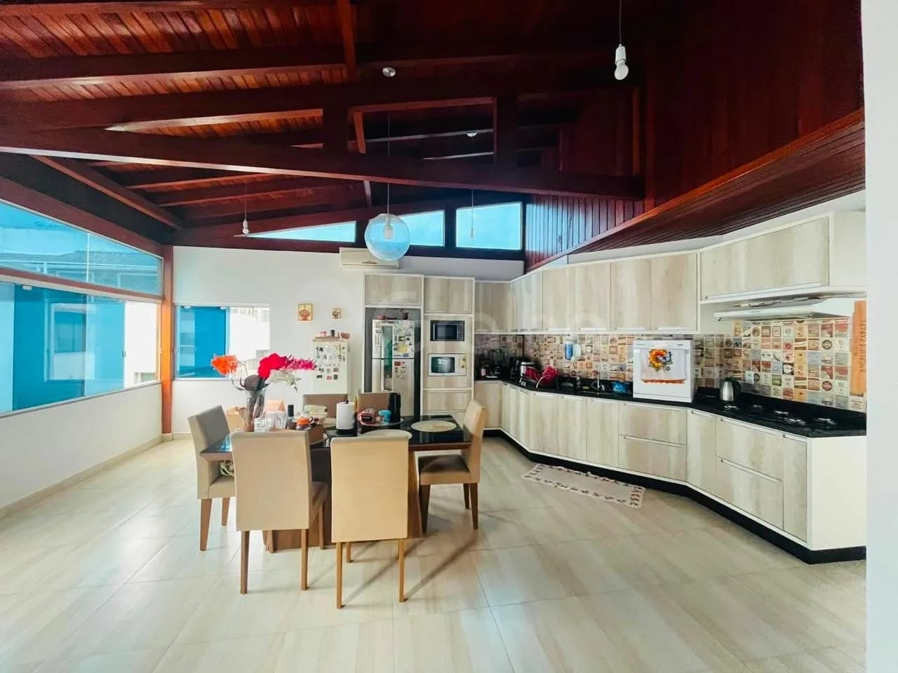 Apartamento duplex para venda com 3 dormitórios em Itacorubi com 130 m² — foto principal