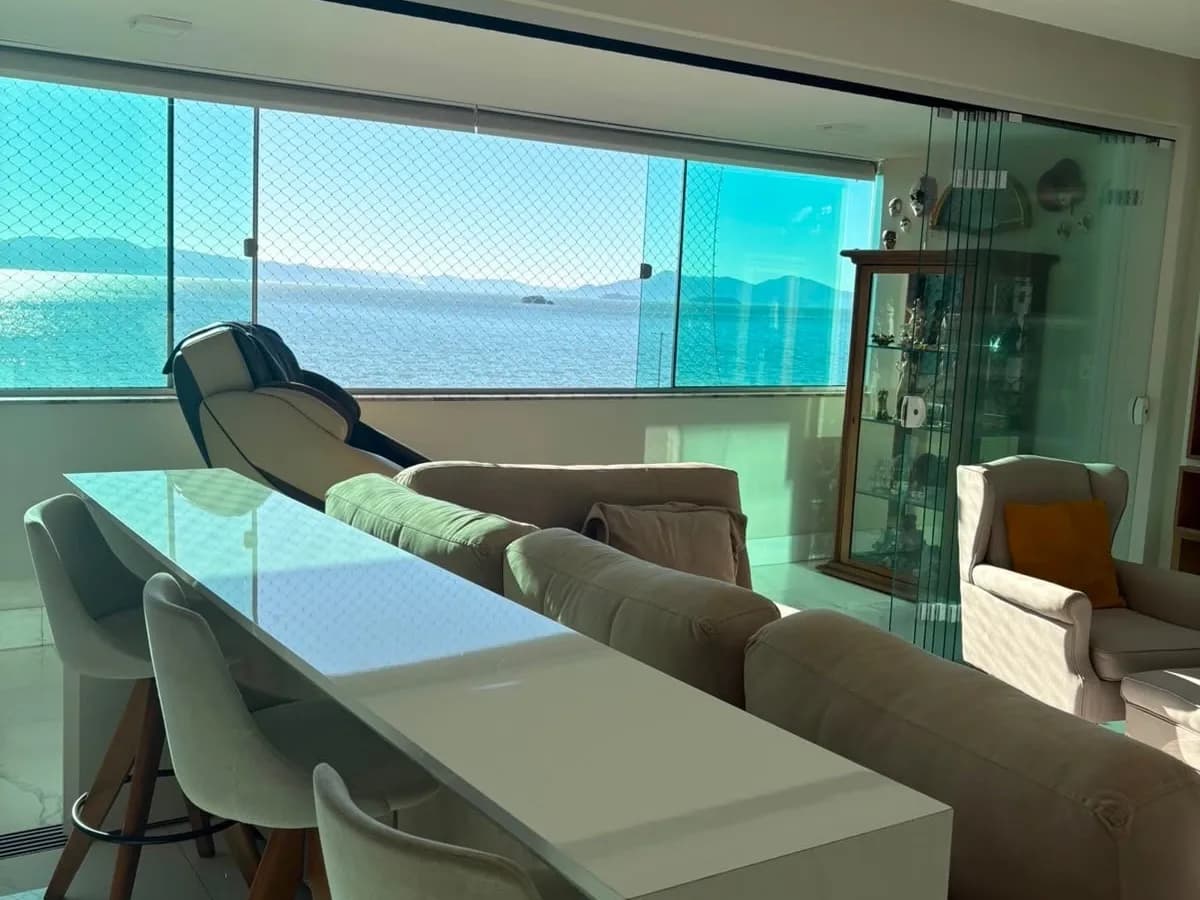 Apartamento para venda com 3 dormitórios em Agronômica com 157 m² — foto 4