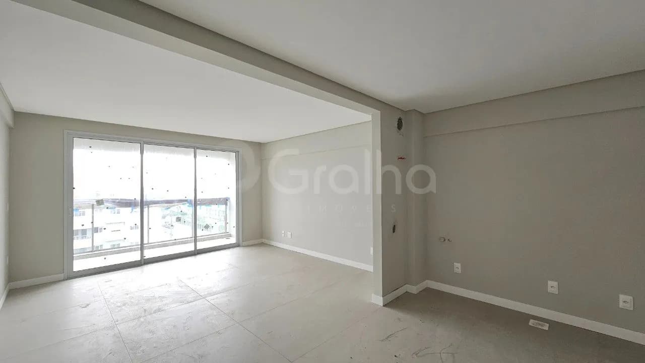Apartamento para venda com 3 dormitórios em Canasvieiras com 132 m² — foto principal