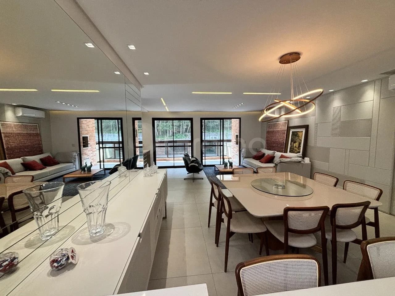 Apartamento para venda com 4 dormitórios em Itacorubi com 210 m² — foto principal