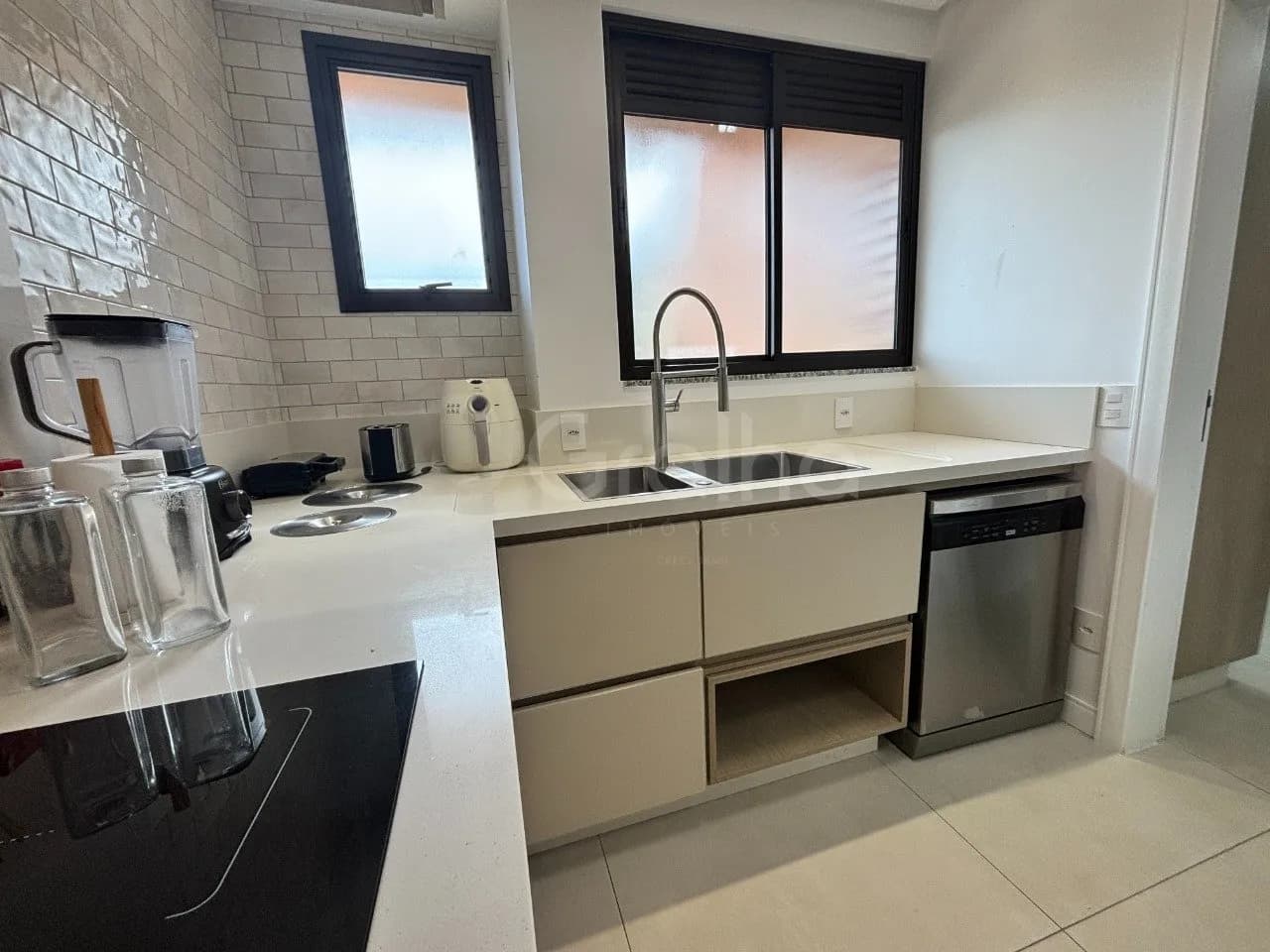 Apartamento para venda com 4 dormitórios em Itacorubi com 210 m² — foto 5