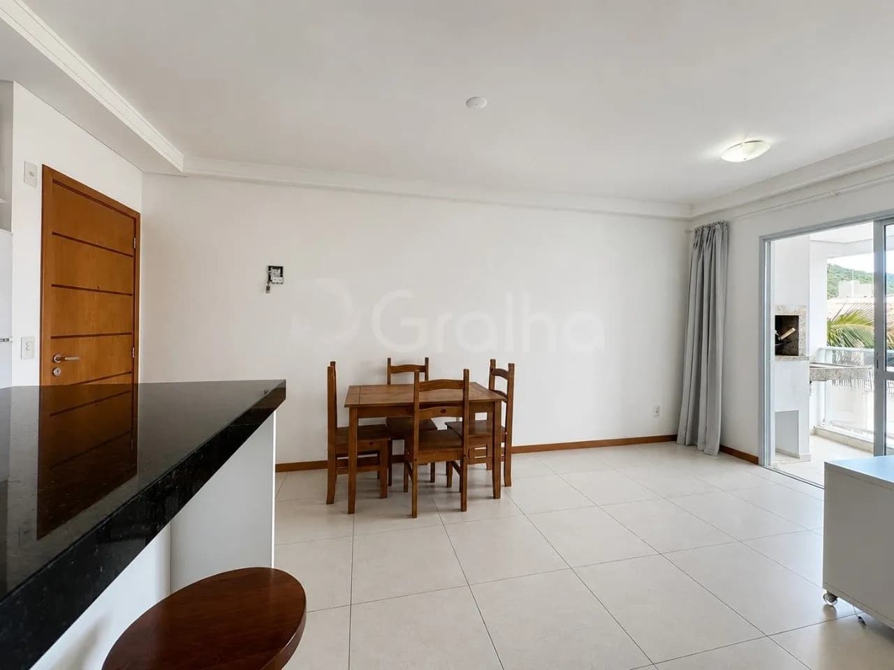 Apartamento para venda com 2 dormitórios em Cachoeira Do Bom Jesus com 66 m² — foto 3