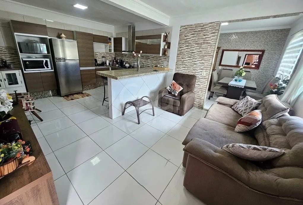 Casa para venda com 3 dormitórios em Praia do Sonho (Ens Brito) com 158 m² — foto 2