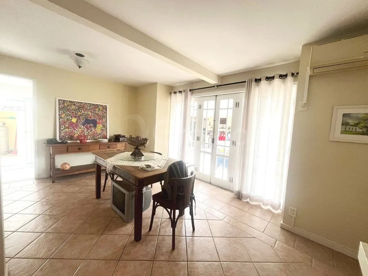 Casa para venda com 4 dormitórios em Santa Mônica com 260 m² — foto 4