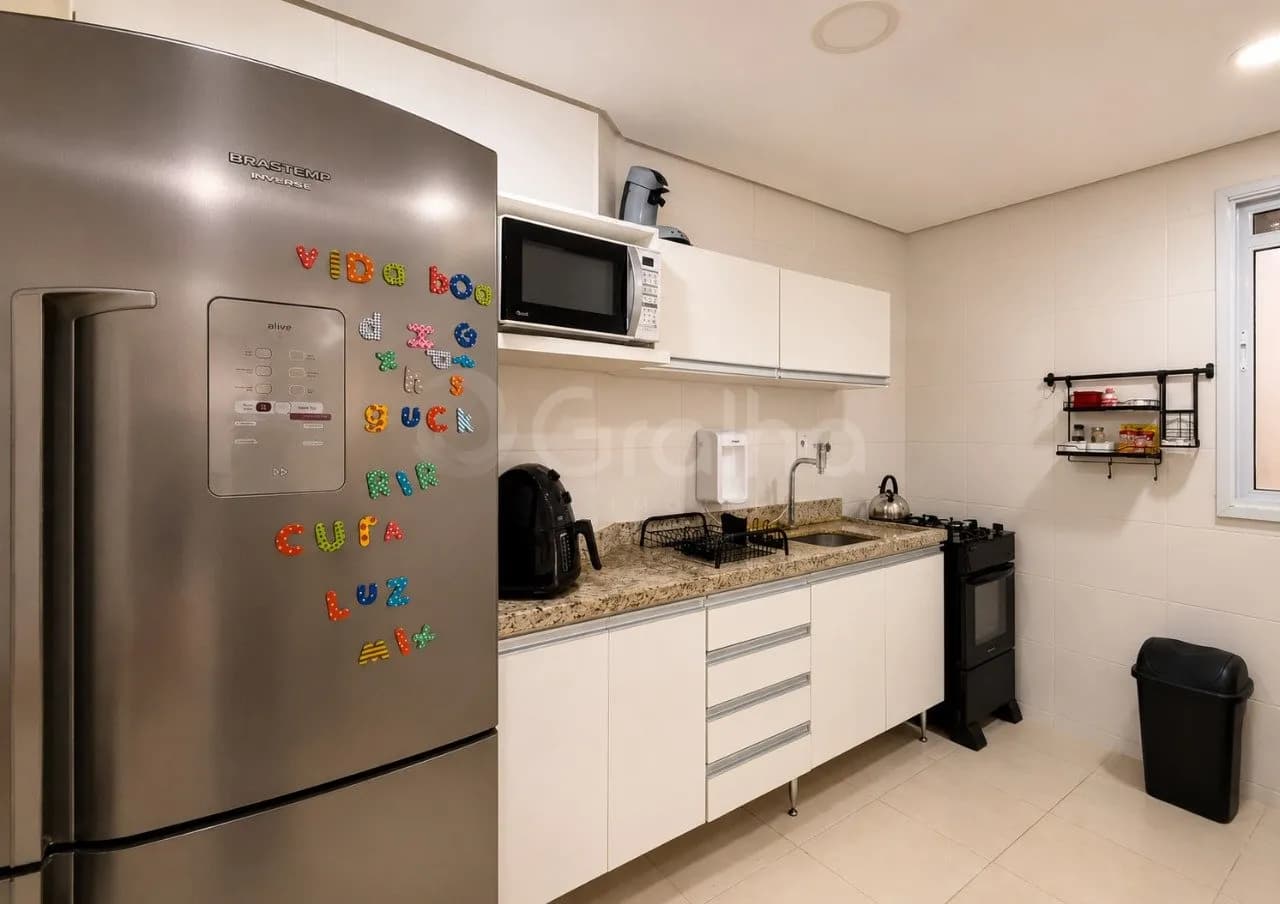 Apartamento para venda com 2 dormitórios em Canasvieiras com 74 m² — foto 3