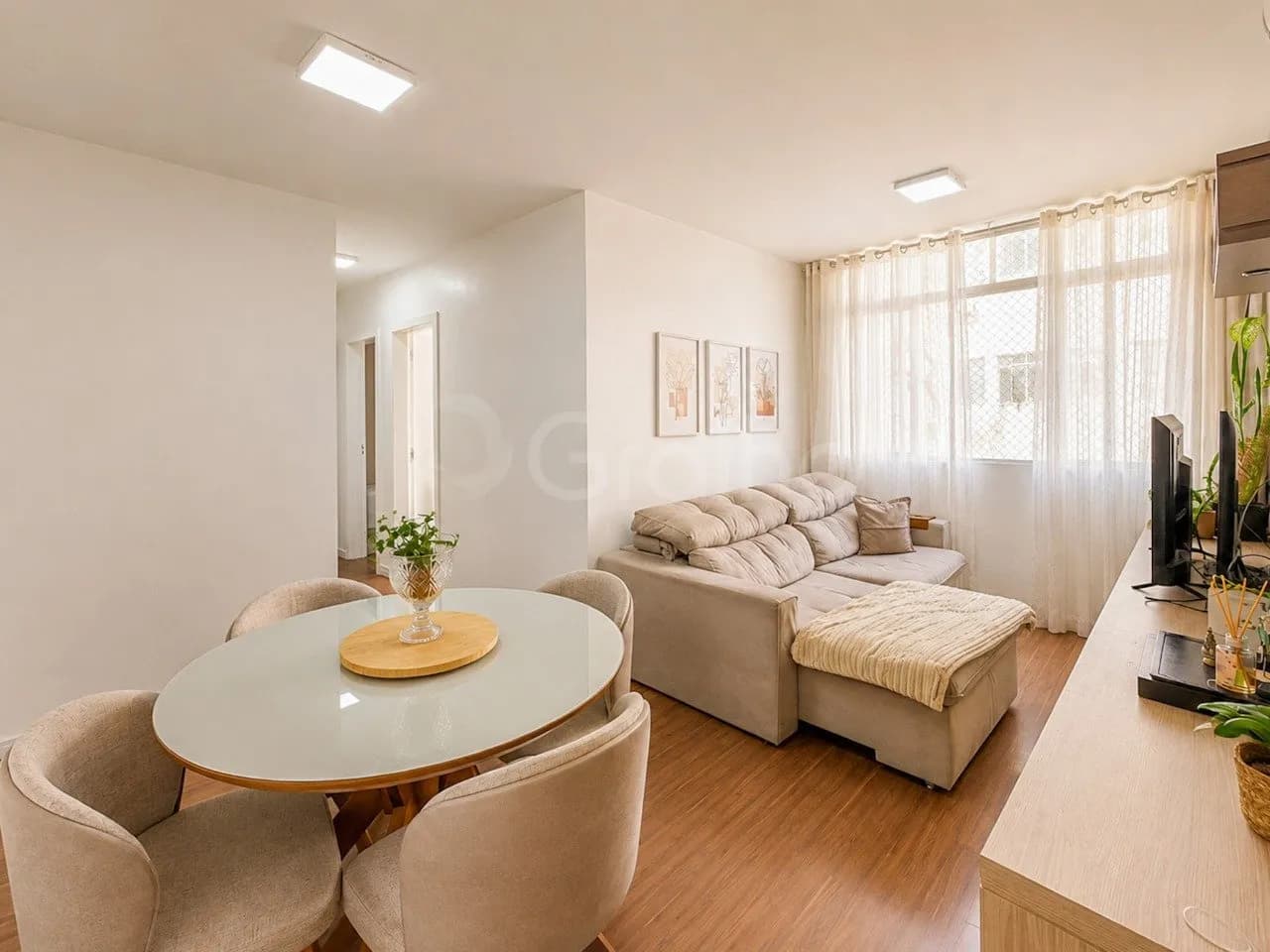 Apartamento para venda com 3 dormitórios em Agronômica com 77 m² — foto principal