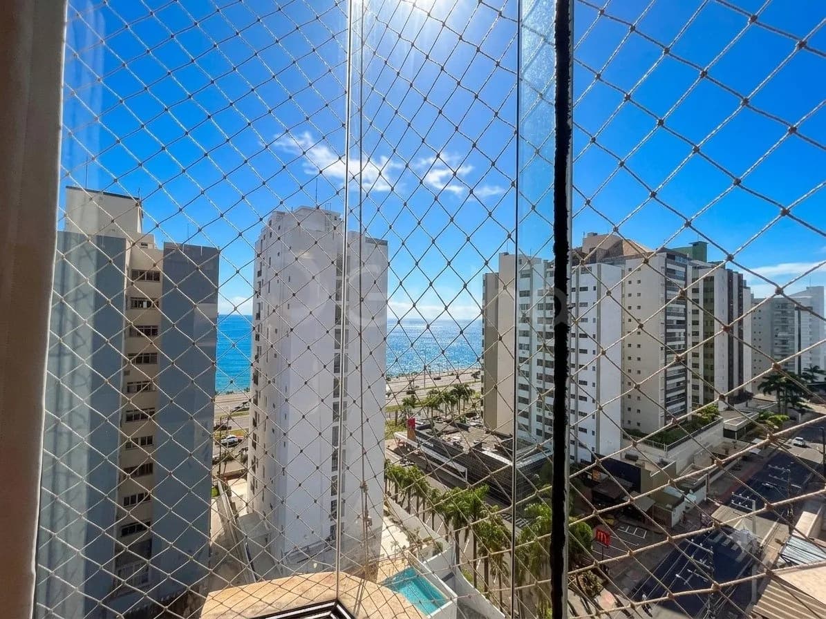 Apartamento para venda com 3 dormitórios em Agronômica com 140 m² — foto 3
