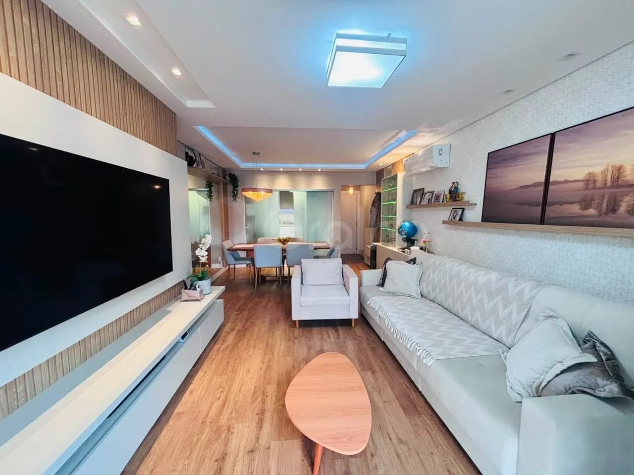 Apartamento para venda com 3 dormitórios em Centro com 108 m² — foto 2