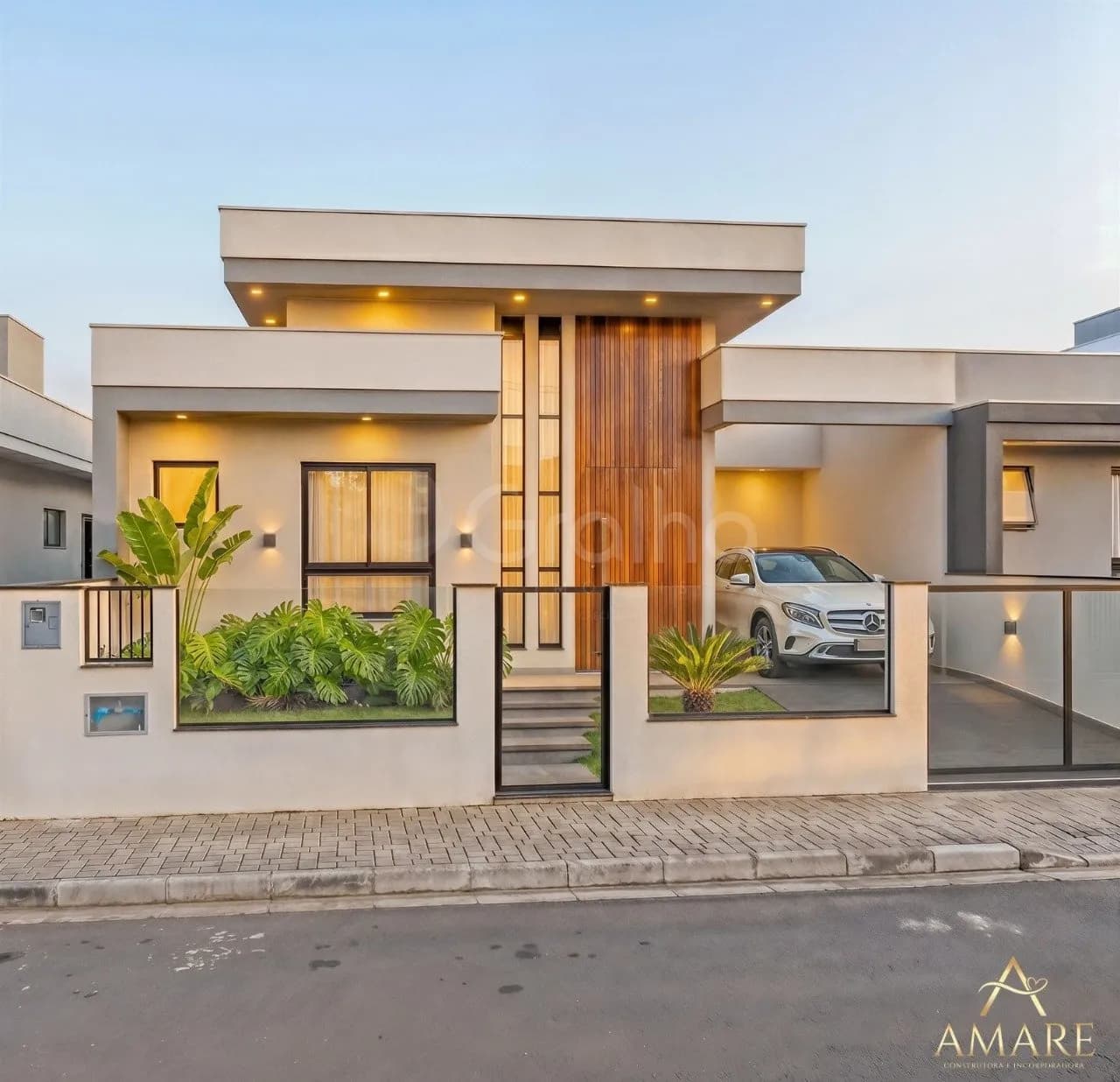 Casa para venda com 2 dormitórios em Forquilhas com 75 m² — foto principal