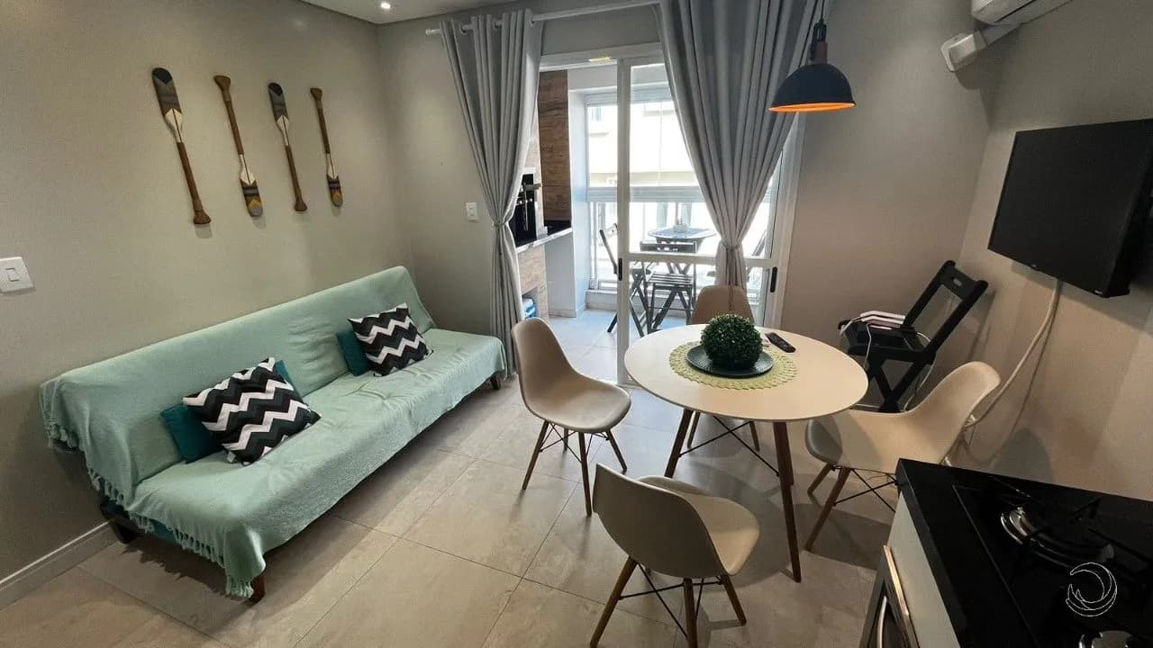 Apartamento duplex para venda com 1 dormitório, em Praia Brava com 46 m²