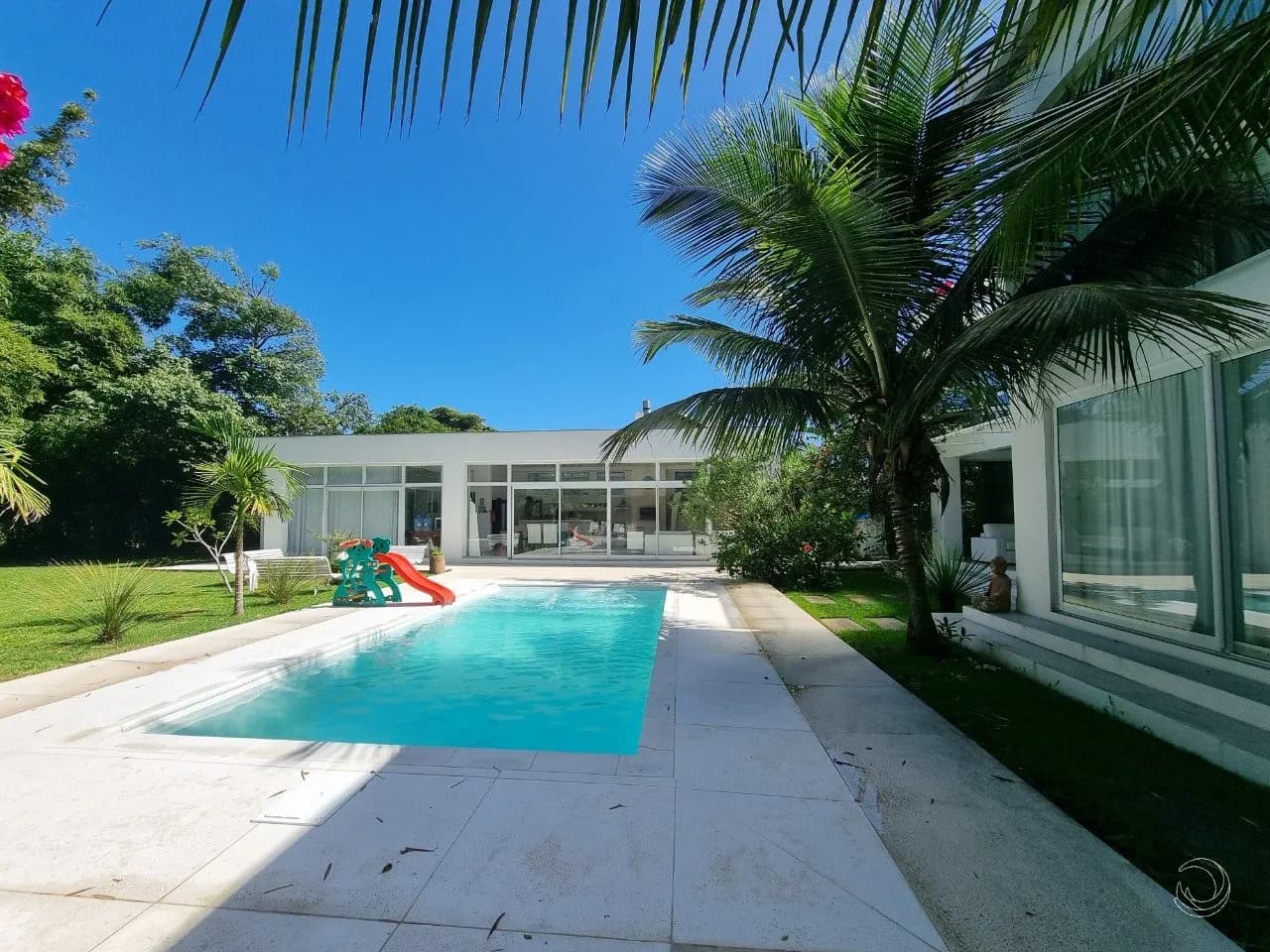 Casa para venda com 7 dormitórios em Praia Brava com 970 m²