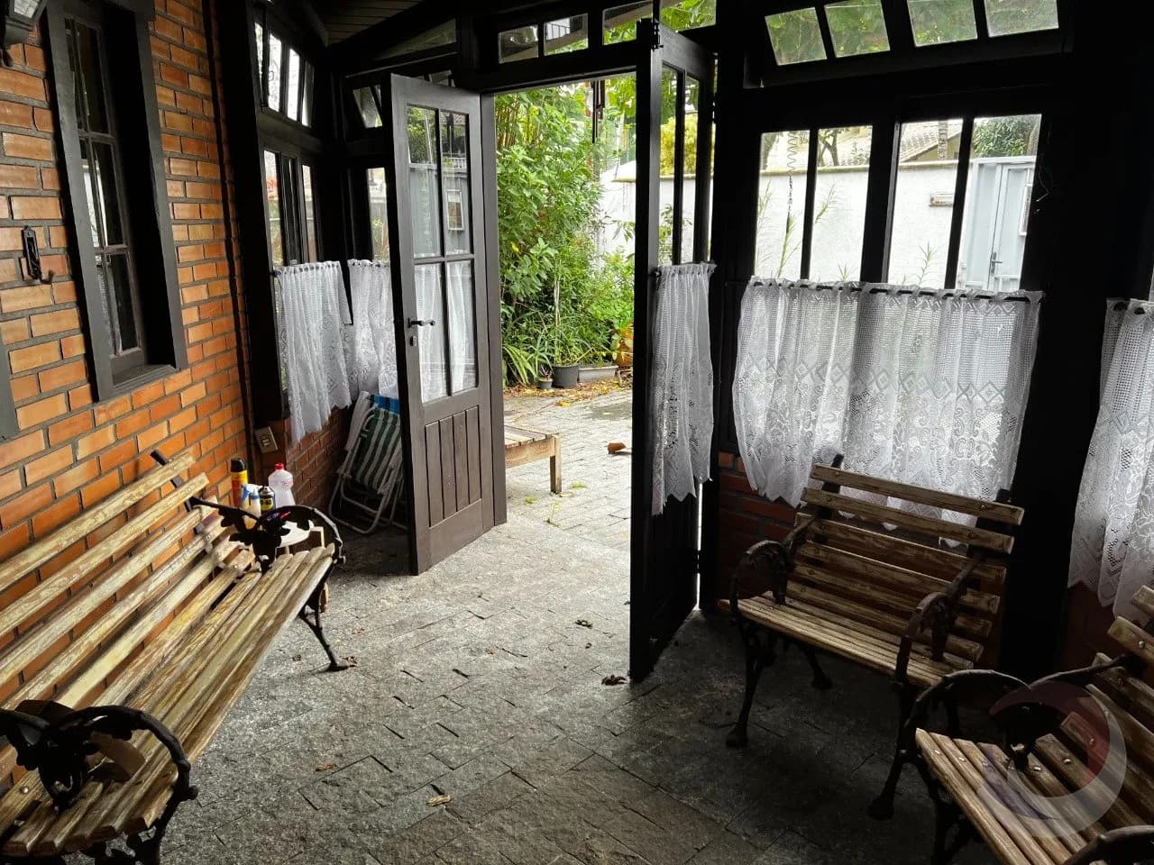 Casa para venda com 3 dormitórios em Lagoa Da Conceição com 172 m²