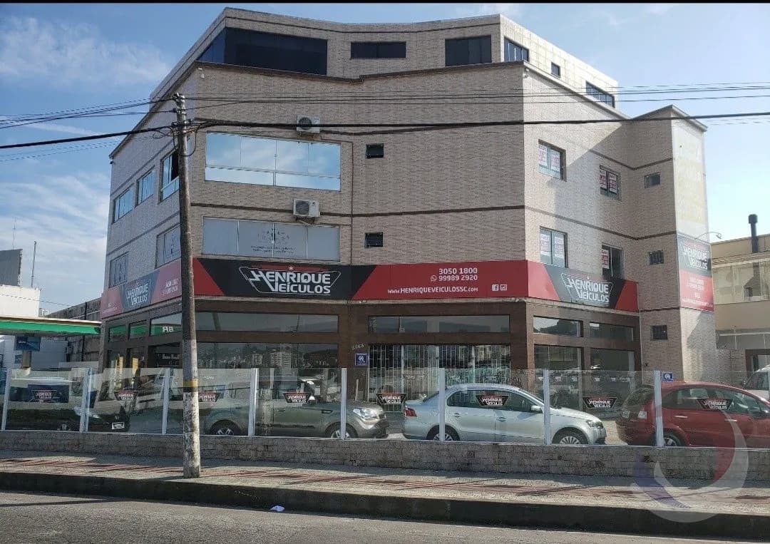 Prédio comercial para venda em Capoeiras com 2000 m²