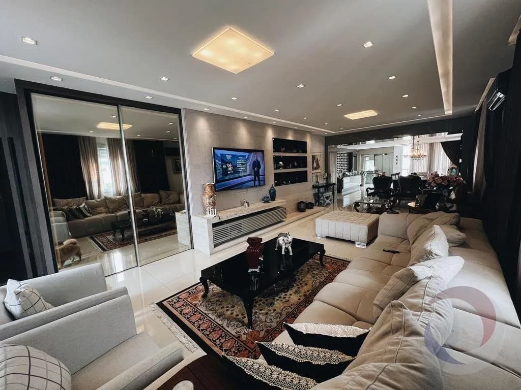 Apartamento duplex para venda com 2 dormitórios em Côrrego Grande com 317 m²