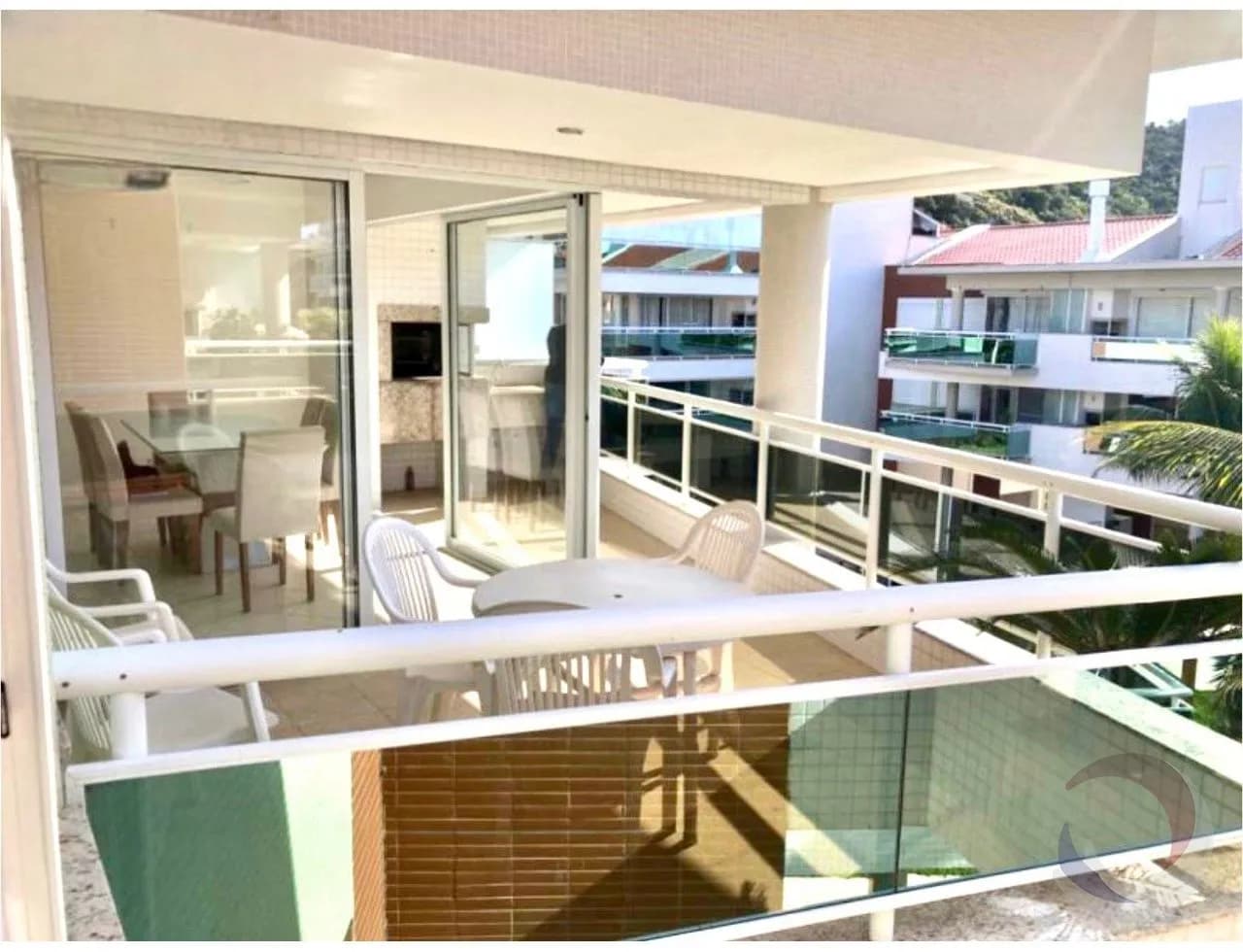 Apartamento para venda com 3 dormitórios em Praia Brava com 152 m²