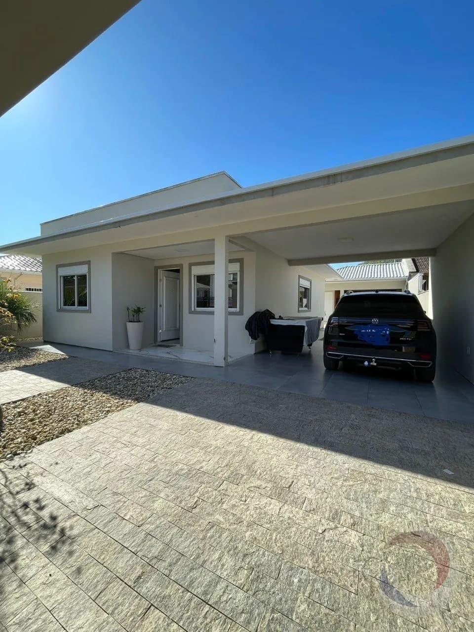 Casa para venda com 2 dormitórios em Alto Aririú com 105 m²