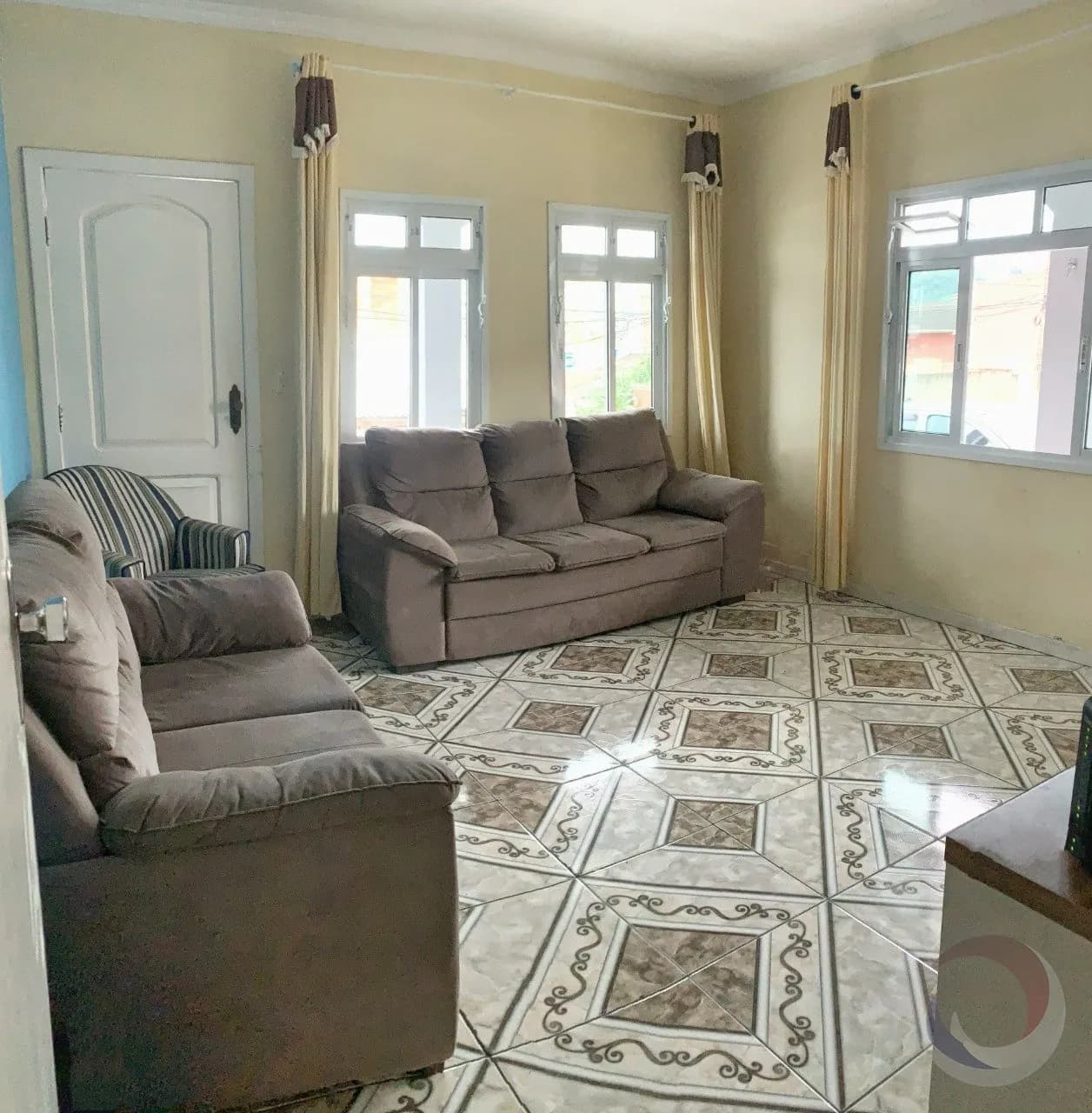 Casa para venda com 2 dormitórios em Campinas com 116 m²