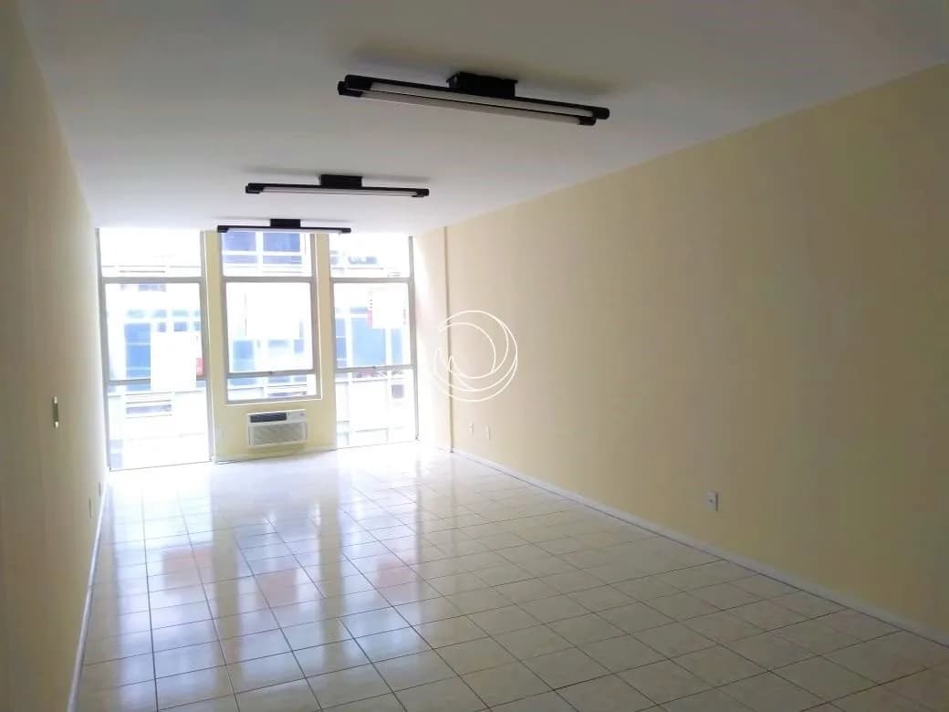 Sala comercial para venda em Centro com 39 m²