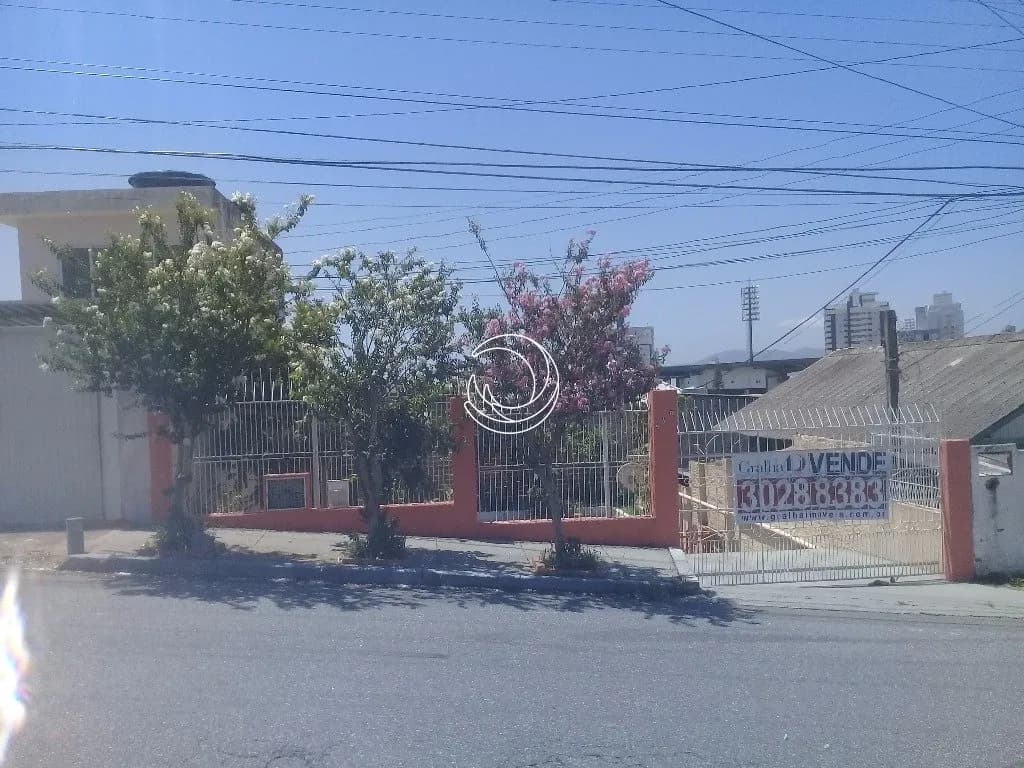 Terreno para venda em Estreito com 300 m²