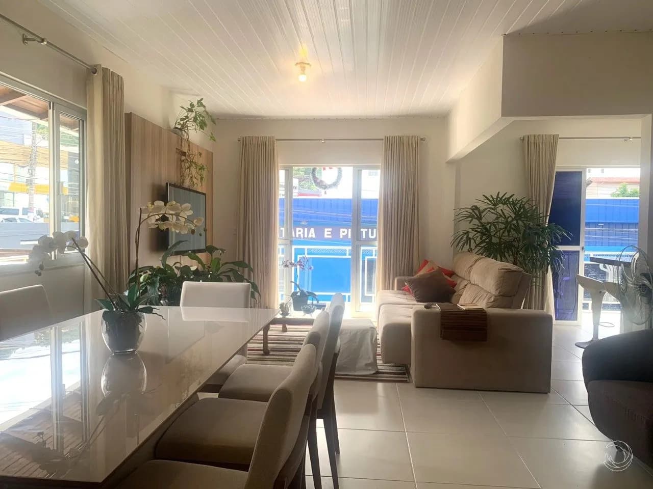 Casa comercial para venda em Trindade com 204 m²