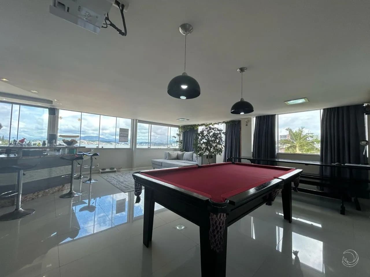 Cobertura para venda com 4 dormitórios em Abraão com 228 m²