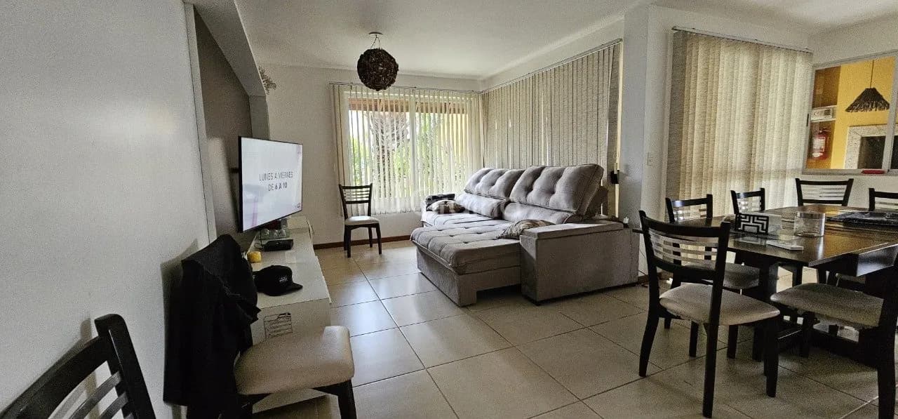 Casa para venda com 4 dormitórios em Cachoeira Do Bom Jesus com 160 m²