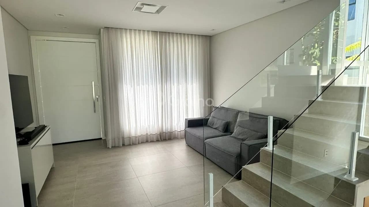Casa para venda com 3 dormitórios em Vargem Pequena com 226 m²