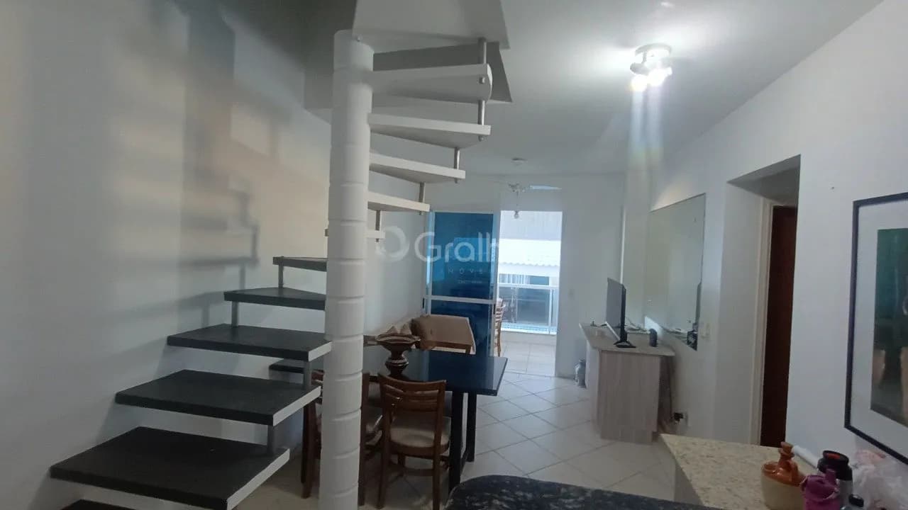 Apartamento duplex para venda com 3 dormitórios em Praia Brava com 120 m²