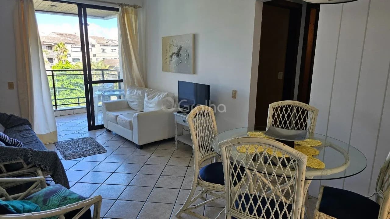 Apartamento para venda com 2 dormitórios em Praia Brava com 64 m²