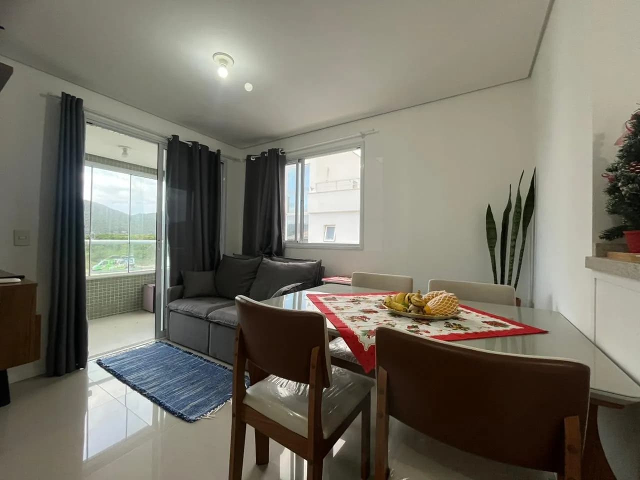 Apartamento para venda com 2 dormitórios em Pântano Do Sul com 63 m²