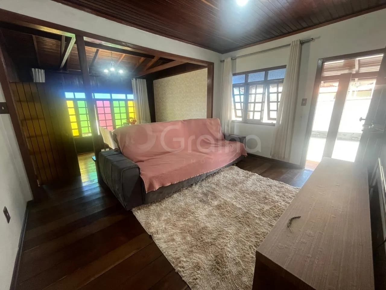 Casa para venda com 5 dormitórios em Centro com 260 m²