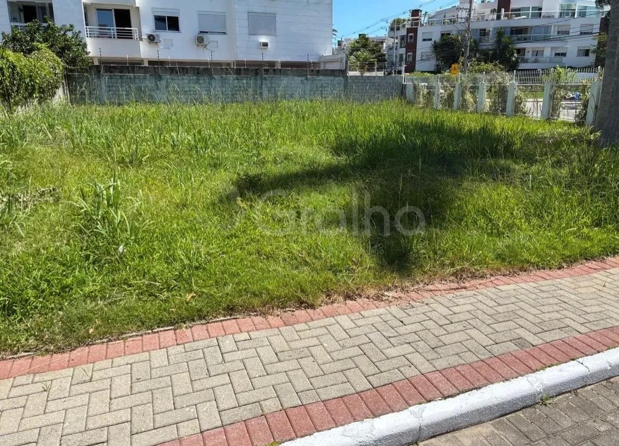 Terreno para venda em Cachoeira Do Bom Jesus com 447 m²