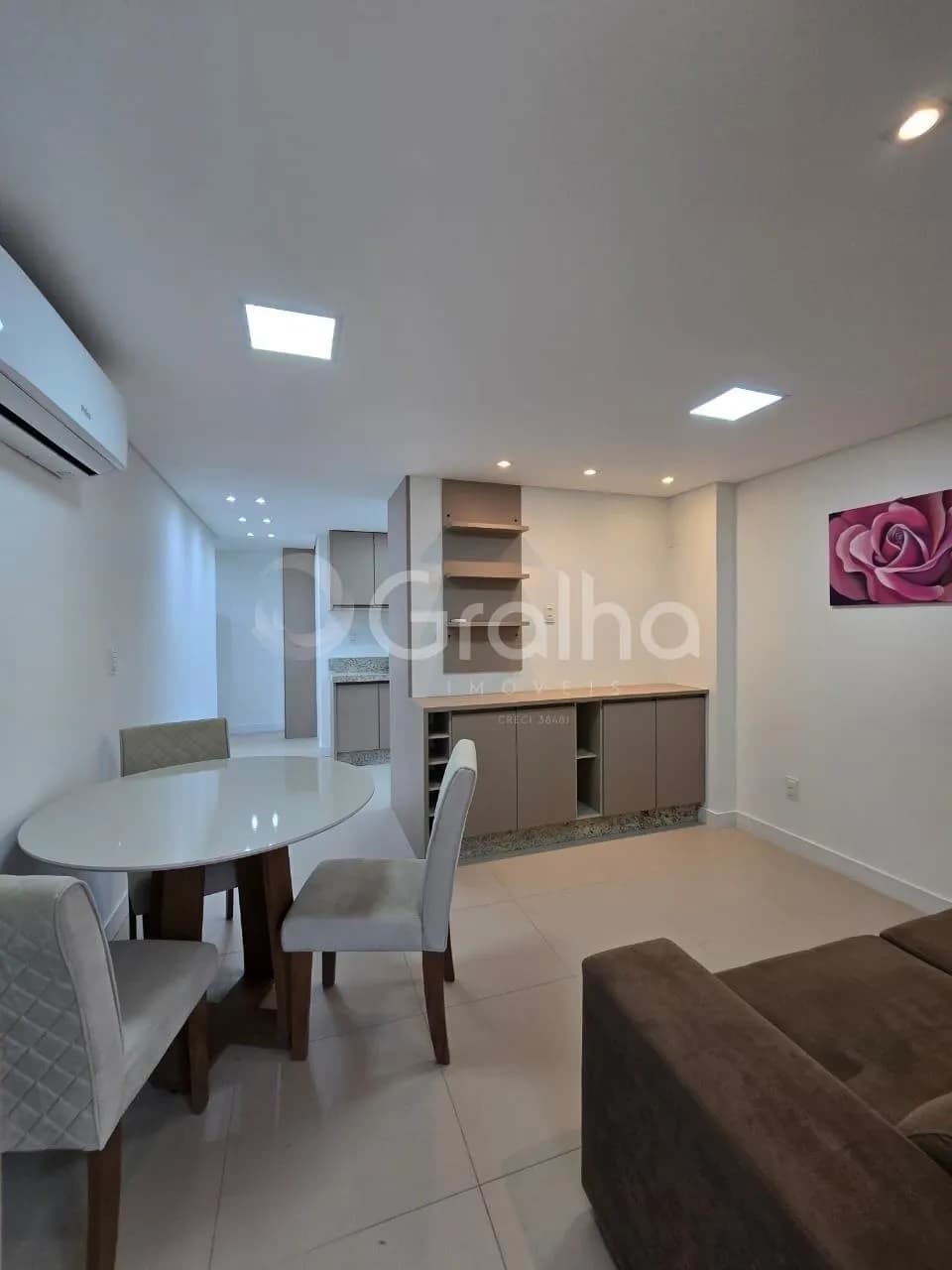 Loft para venda com 1 dormitório, em Agronômica com 38 m²